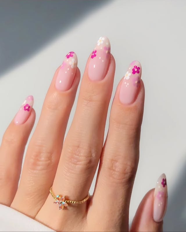 Instagram post by @basecoatstories for Shopgirlscrew. Caption reads: [...] for @parfumdreams.de 🫶🏻

Wearing....