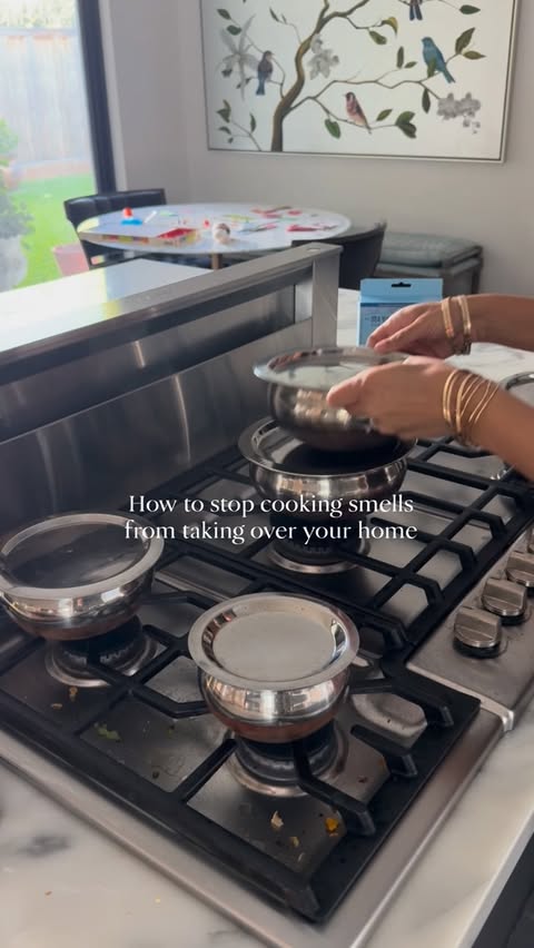 Instagram post by @spicegirlkitchen for Mrs. Meyer's Clean Day. Caption reads: [...] that linger in your home. The....