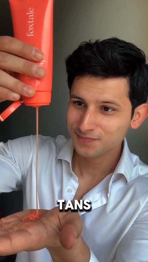 Instagram post by @devbishtt_9 for Foxtale. Caption reads: SUPER GLOW FACEWASH @foxtaleskin . . [foxtale,....