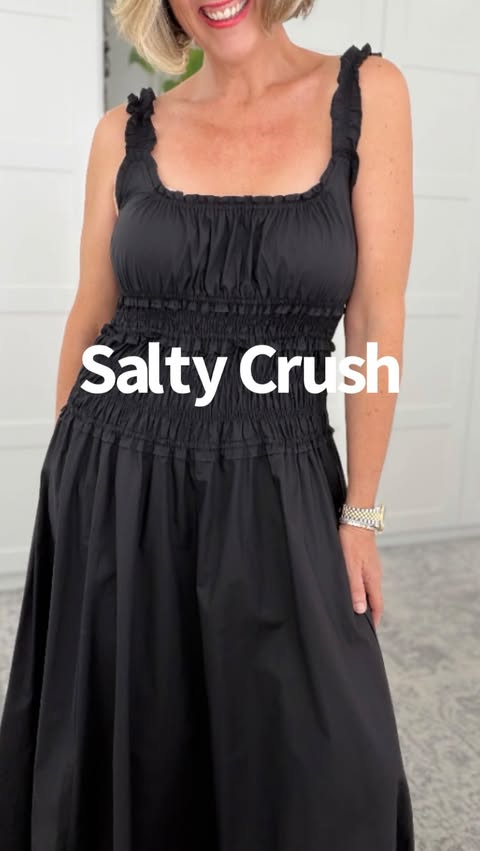 Instagram post by @letmetrybeforeyoubuy for Salty Crush. Caption reads: Use code: SALTYCRUSHLIVEDEC15 for 15% off.....