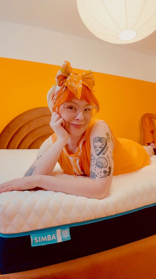 Instagram post by @foreveryoursbetty for Simba Sleep. Caption reads: [...] launching my softest relationship yet....