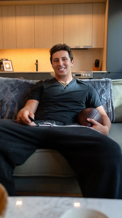 Instagram post by @tommydevito for Apartments.com. Caption reads: [...] was stacked. Find your place with....