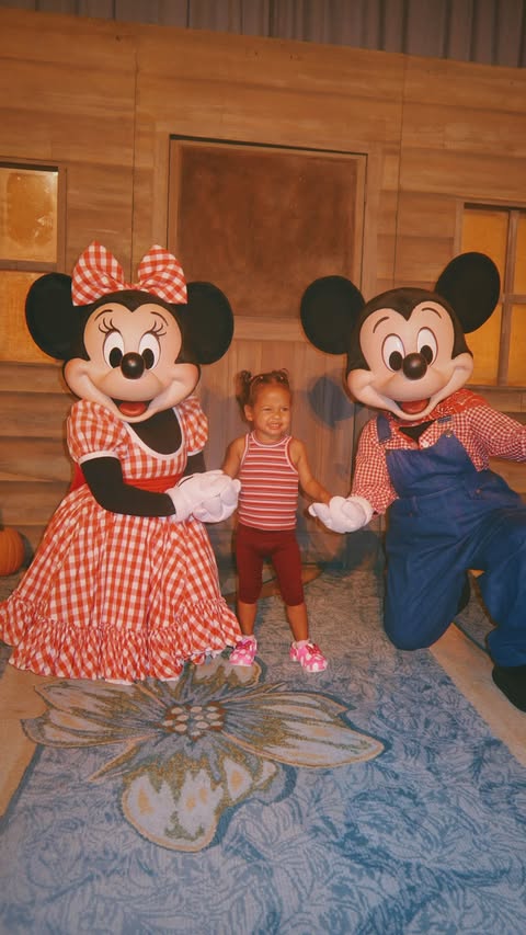 Instagram post by @myleyj for Disney Parks. Caption reads: [...] 💀 #mickeyandminnie #hostedbydisney....