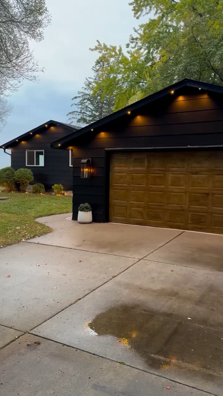 Instagram post by @joineryanddesignco for Enbrighten. Caption reads: ONE DAY DIY!✨ We were definitely missing this....