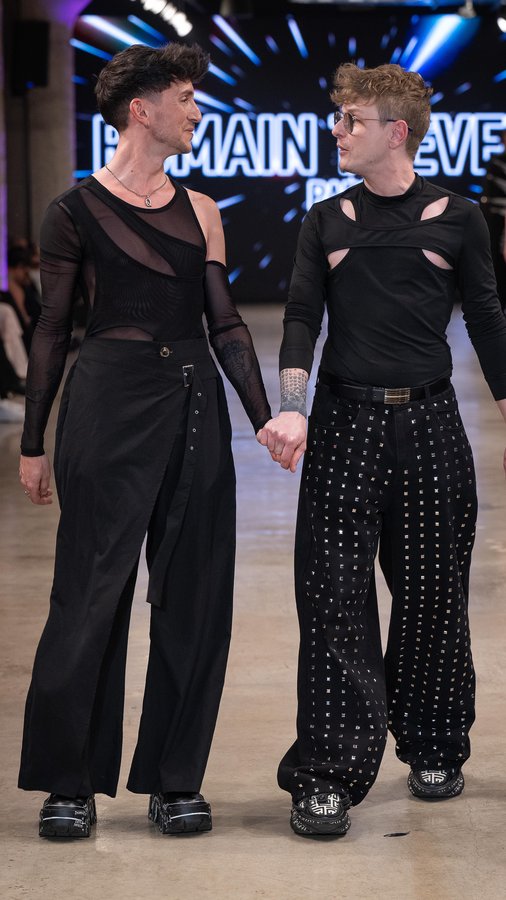 Instagram post by @thearchshow for Black Radiance Beauty. Caption reads: That’s A Wrap !!!

#LOSANGELESFASHIONWEEK 
powered....