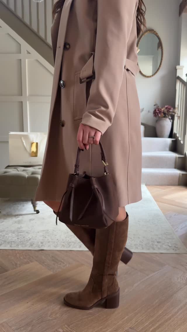 Instagram post by @final_family_home for Katie Loxton. Caption reads: A little treat from me to me (my fave kind!) 

Now....