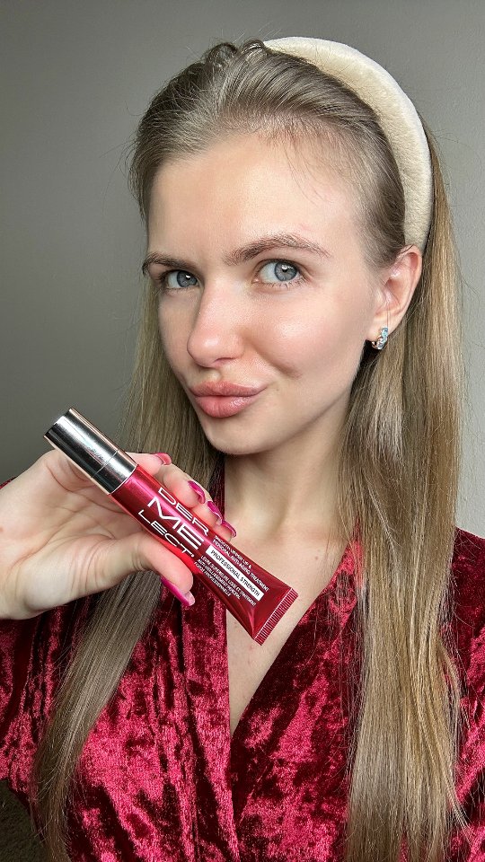 Instagram post by @ualusa7 for Dermelect. Caption reads: I recently tried Dermelect Anti-Aging Smooth Upper....