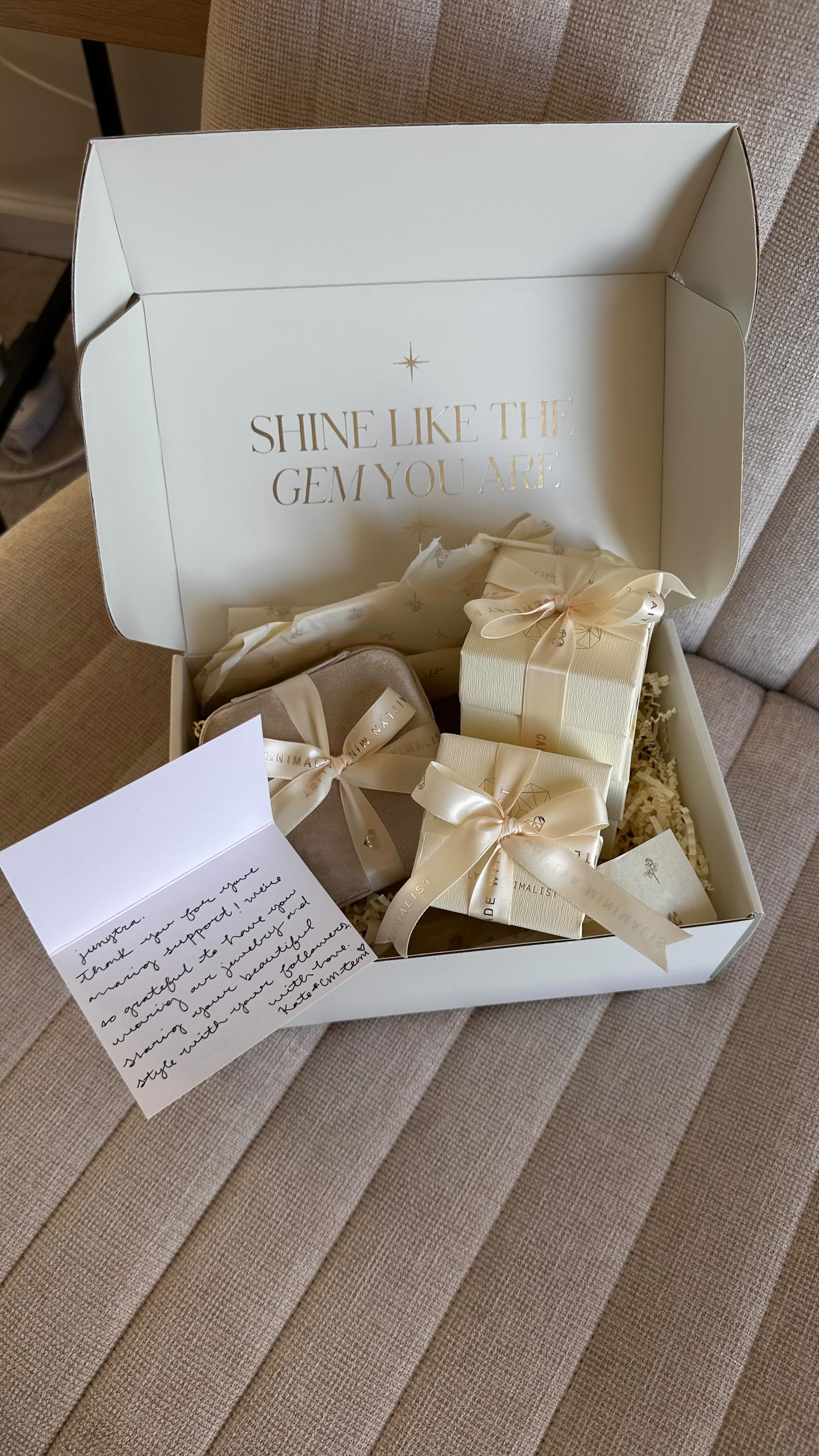 Instagram post by @juju.stylez for Caitlyn Minimalist. Caption reads: Let’s talk accessories @caitlynminimalist is one....