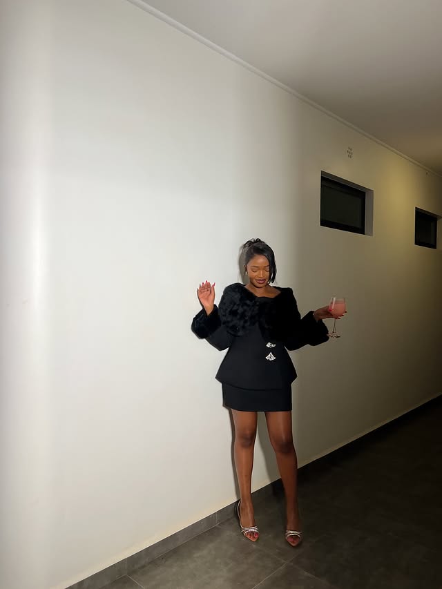 Instagram post by @zarilyn.zonroe for MALFY Gin. Caption reads: what the song says ✨ stepped out of every box I....