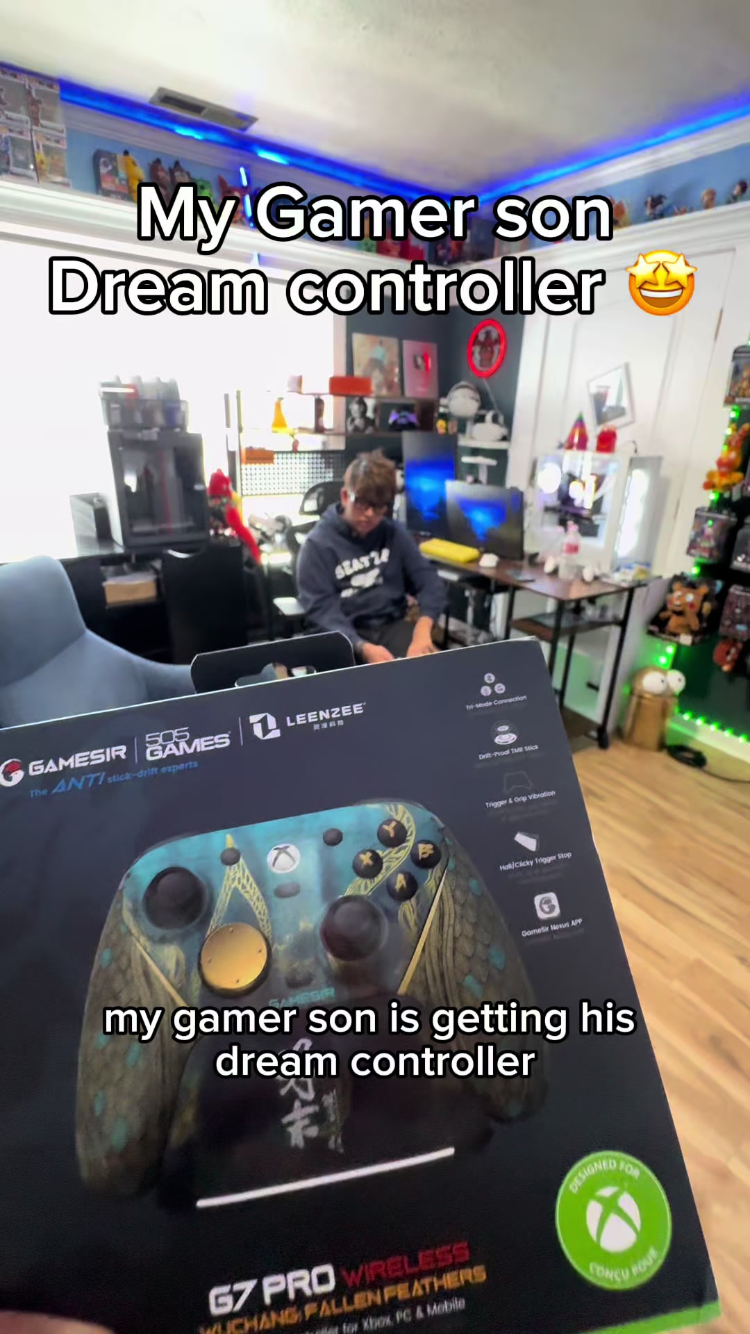 TikTok post by @leoseriesofficial for GameSir. Caption reads: @GameSir Official US #gamesirg7pro [...].