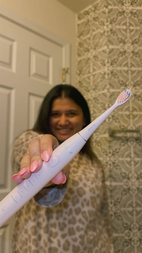 Instagram post by @smilewithsuki for MySmile USA. Caption reads: my smiley teeth and me! Shoutout to @mysmile for....
