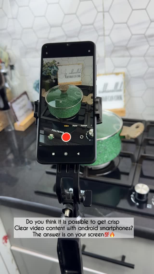 Instagram post by @maryaaamah_ for Temu. Caption reads: [...] flash sales which happens on TEMU everyday....