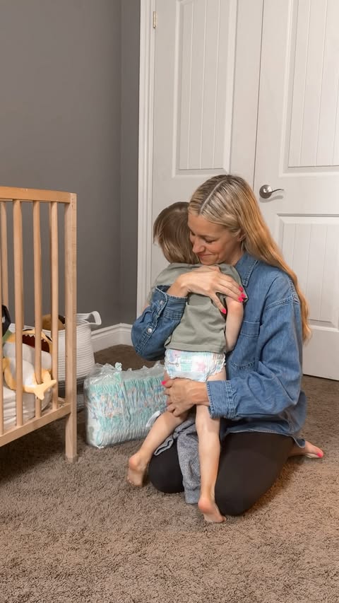Instagram post by @jennaelizabethblog for Pampers. Caption reads: #ad #Pamperspartner Potty training tip I didn’t....