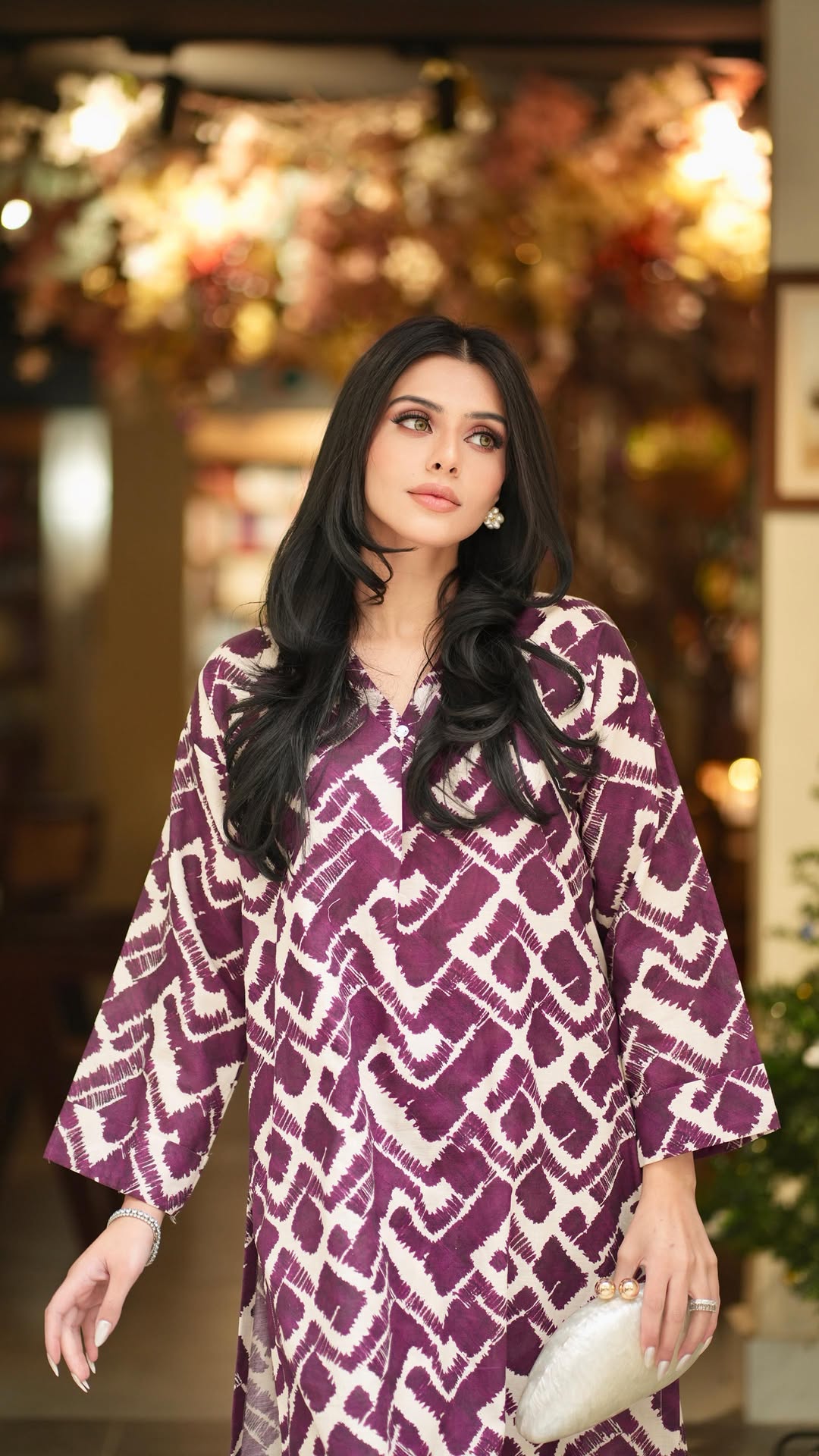 Instagram post by @ridakhawar for Edenrobe. Caption reads: [...] printed khaddar pret pieces from @edenrobe ?....