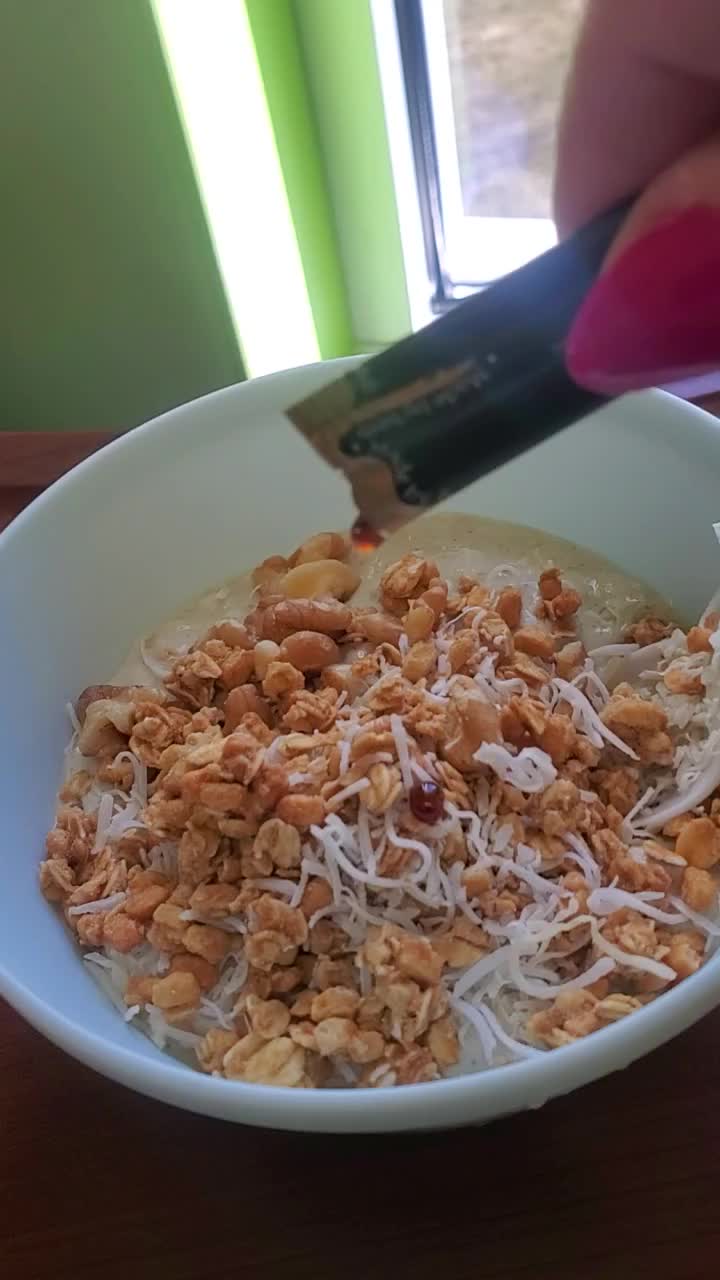 TikTok post by @amor2566 for Better Alt. Caption reads: [...] or straight out the package @Better Alt....