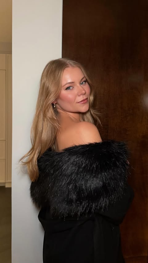 Instagram post by @helenelane_ for Aurelie Gi. Caption reads: Diamonds and the city @aureliegijewelry 🗽✨💍 Use....