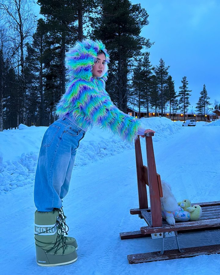 Instagram post by @themermaidscales for Moon Boot. Caption reads: Fluffy meets frosty 🐰❄️.