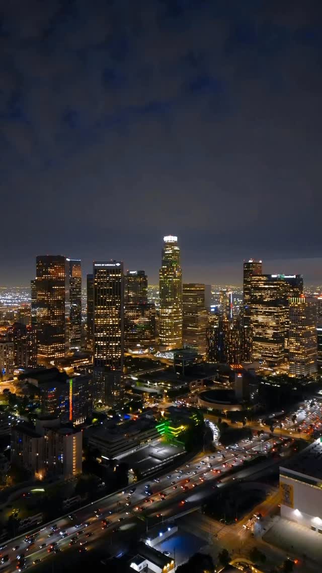 Instagram post by @losangeles.travelers for Discover Los Angeles. Caption reads: Another beautiful night in LA 🌃🌙

#losangeles....