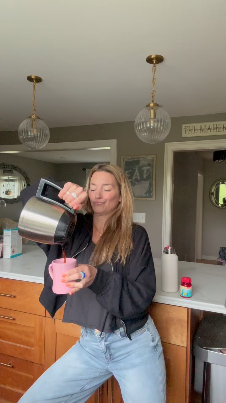 Instagram post by @nickimarieinc for TYLENOL. Caption reads: #TylenolPartner Proactive mamas unite ✊🏼

We....