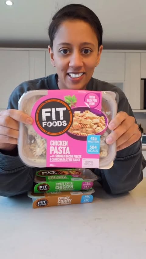 Instagram post by @whatnaveats for Fit Foods. Caption reads: [...] says no! let’s do a food review on fit foods....