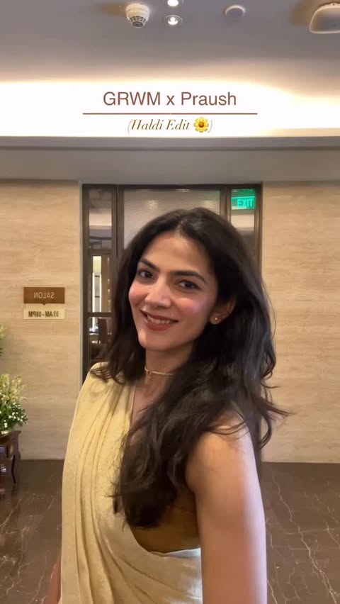 Instagram post by @aatisha.sharma for Praush Beauty. Caption reads: #AD A soft glam look with @praush.beauty....