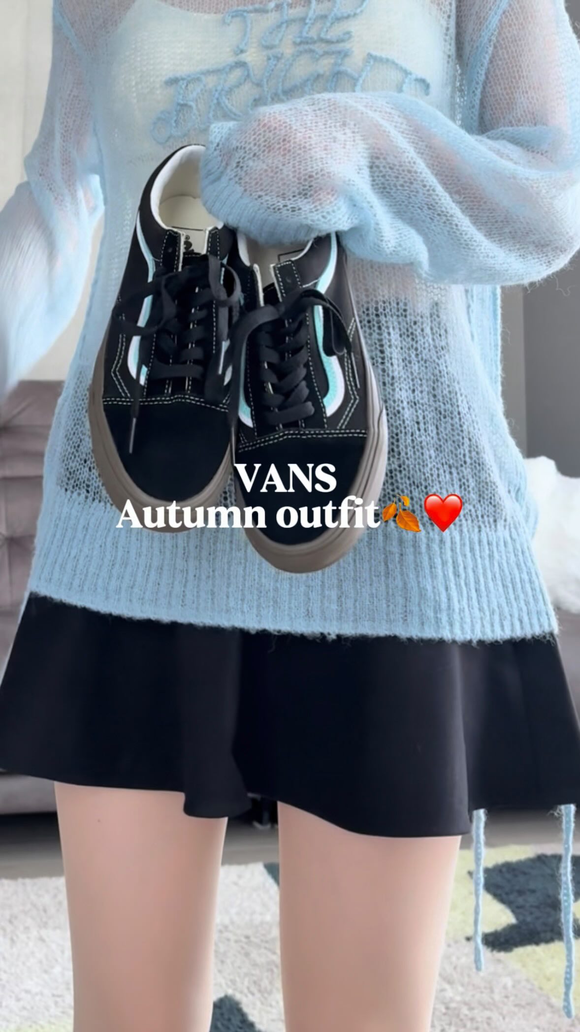 Instagram post by @juno1511 for ABC-MART KIDS. Caption reads: 保存必須🩵 🩵 🩵

ABC-MART限定25FW VANS Old....