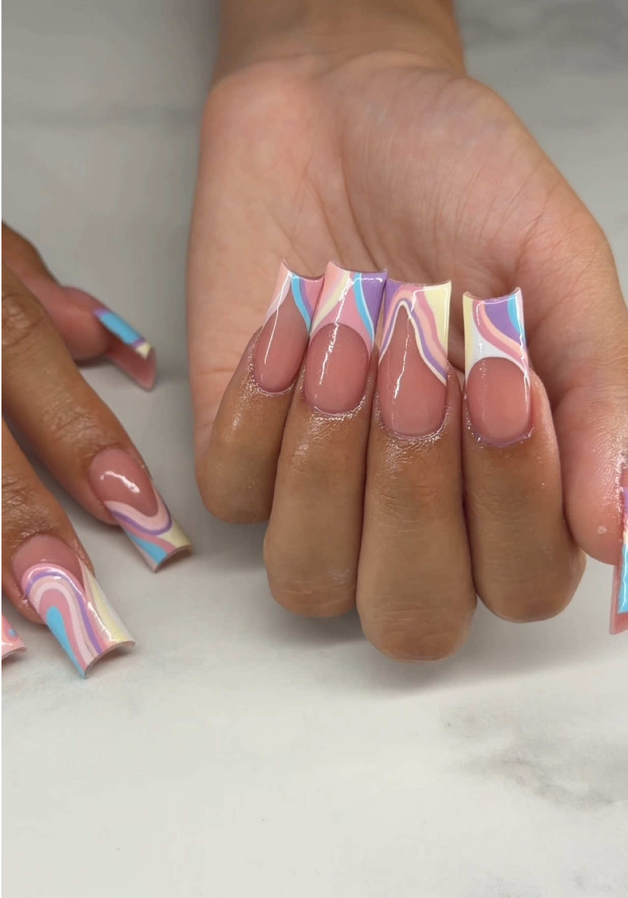 TikTok post by @nailvauna for Après Nail. Caption reads: Nail art in progress… 🎨 @ORIGÉN Nail Art use....