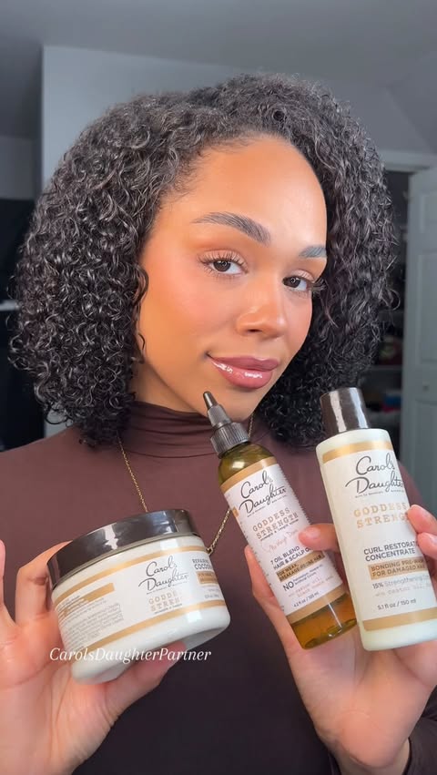 Instagram post by @mariahsofiyahhh for Carol's Daughter. Caption reads: [...] my curls Goddess Strength with....