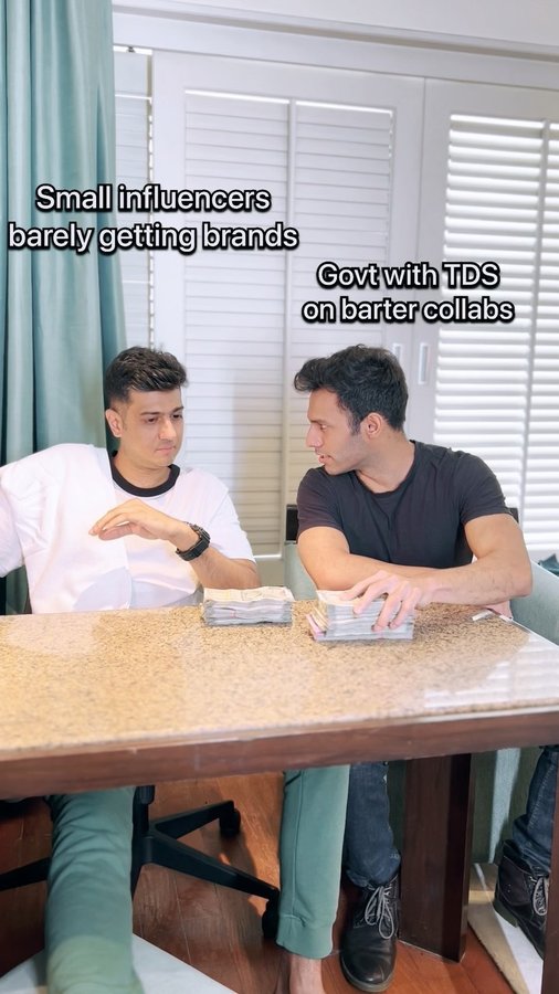 Instagram post by @nadeeshbhambi for Social Samosa. Caption reads: [...] se aaya . . @agencygandu....