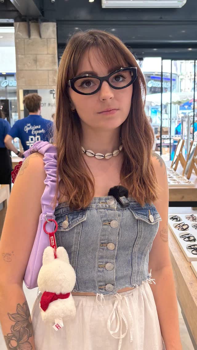 Instagram post by @roroowtv for Lunettes Pour Tous. Caption reads: On est allé faire un test de vue chez....