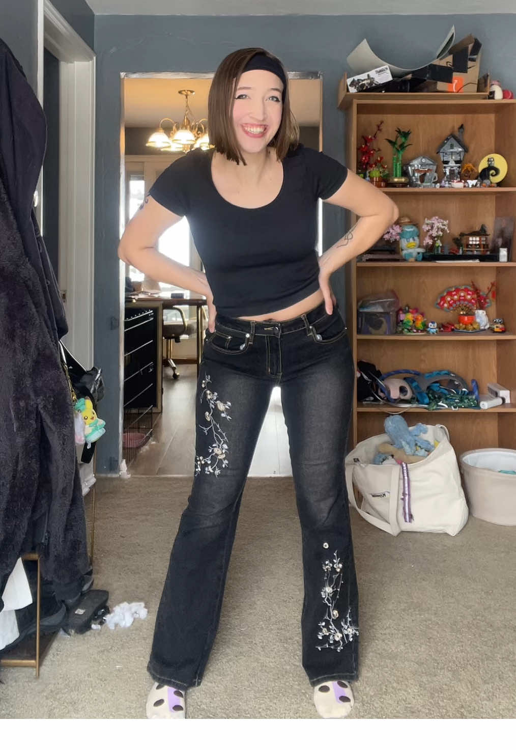 TikTok post by @qweeneevee for Emmiol. Caption reads: thank you @EMMIOL Denim for sending me these! I’m....