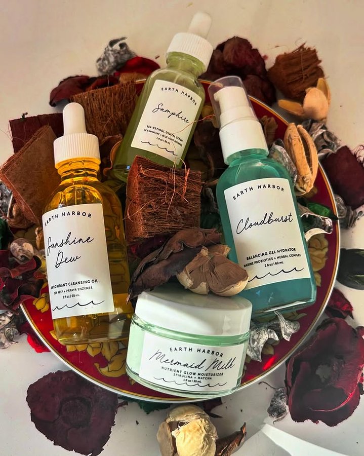 Instagram post by @diaryofamomtobe for Earth Harbor. Caption reads: #ad

Check this lovely gift from @earthharbor.
A....