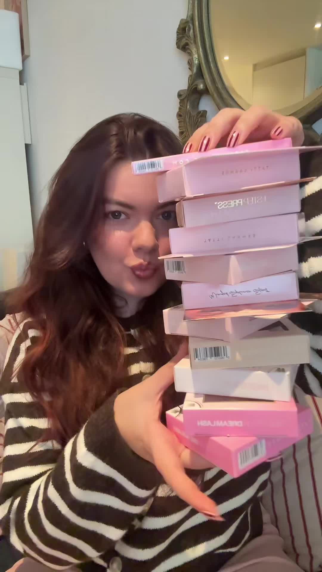 TikTok post by @carriependle for TATTI LASHES. Caption reads: Tatti Lashes Black Friday sale has begun [...].