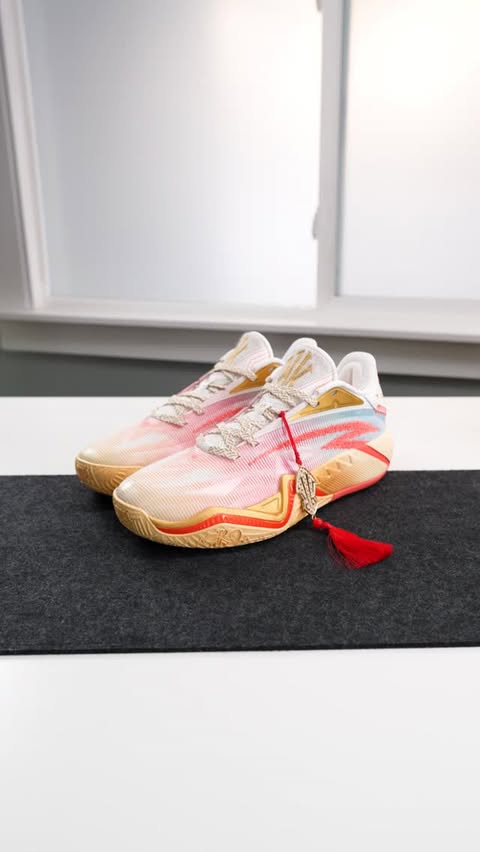 Instagram post by @winonakicks for ANTA. Caption reads: the Tongue has HORSE HAIR?👀 #antapartner....