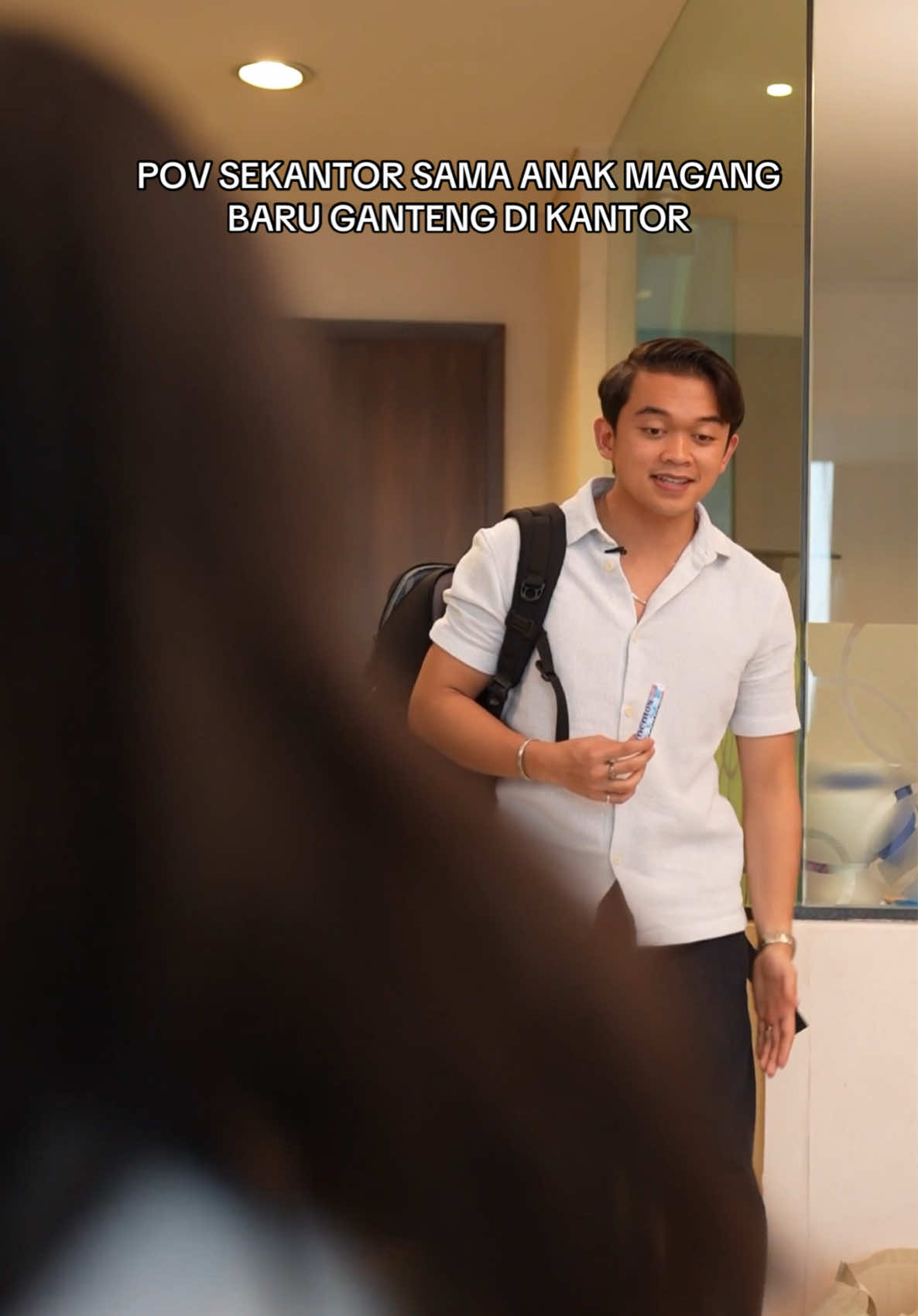 TikTok post by @luqmanrv for Mentos. Caption reads: [...] bikin mbak-mbak salting aja, pasti karna....