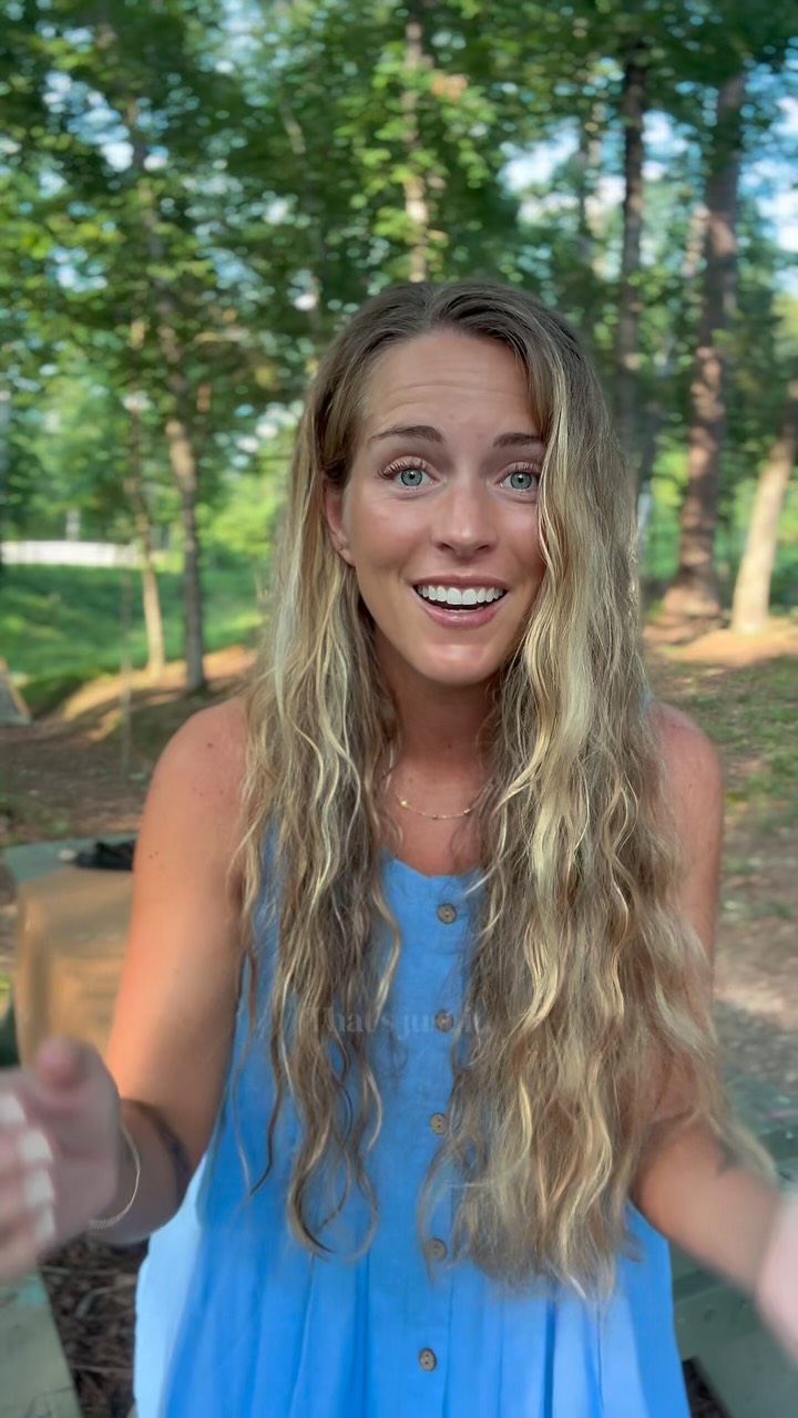 Instagram post by @leafandlearn for Outschool. Caption reads: There’s a lot of ways to use (and love) Outschool....