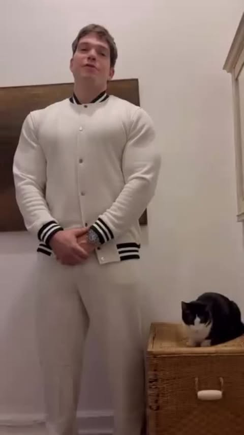 Instagram post by @diesel.josh for COOFANDY. Caption reads: [...] price. New styles available now.

IG -....