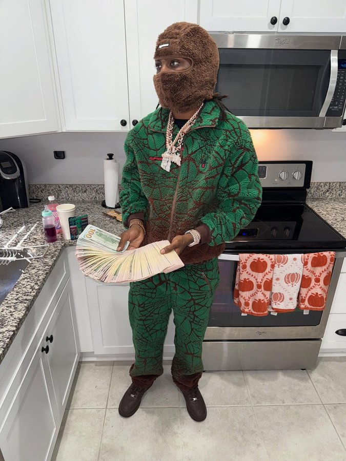 Instagram post by @fattmack_ for Supreme. Caption reads: FINNA FUCC THE STREETS UP TODAY🔥 “IRL” 6pm EVB....