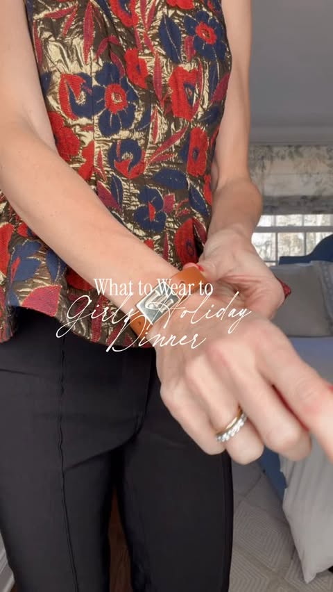 Instagram post by @kristinmkennedy for INNBEAUTY PROJECT. Caption reads: What to wear to girls holiday dinner or any....