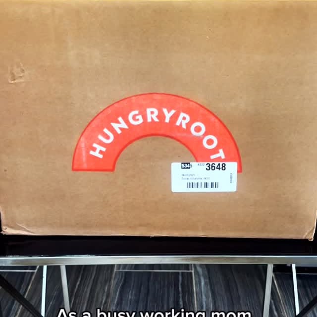Instagram post by @sheryshery for Hungryroot. Caption reads: Too busy to meal prep but still craving something....