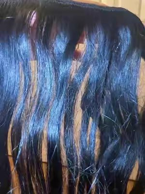 TikTok post by @menukabaral_14 for Full Shine. Caption reads: @FullShineHair best extensions.