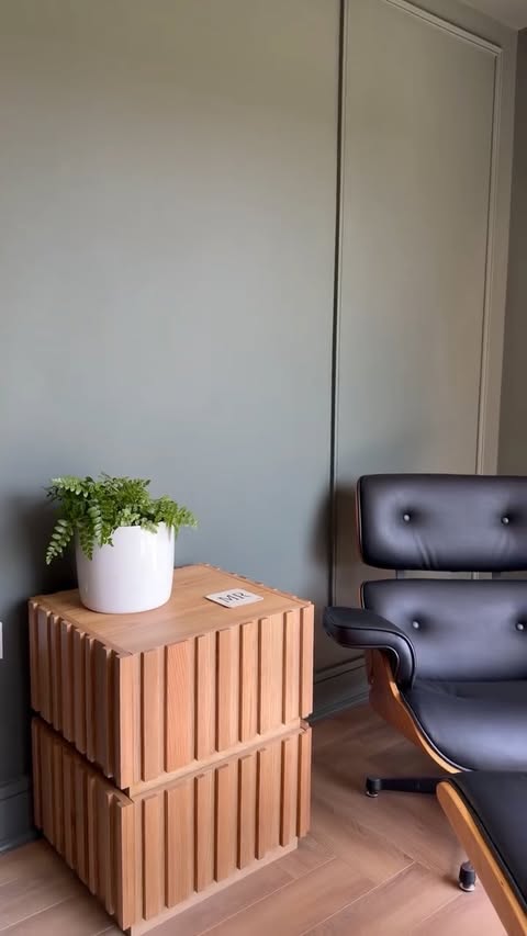 Instagram post by @_myhomeinspo_ for Dulux. Caption reads: [...] in mind and found the perfect shade.....