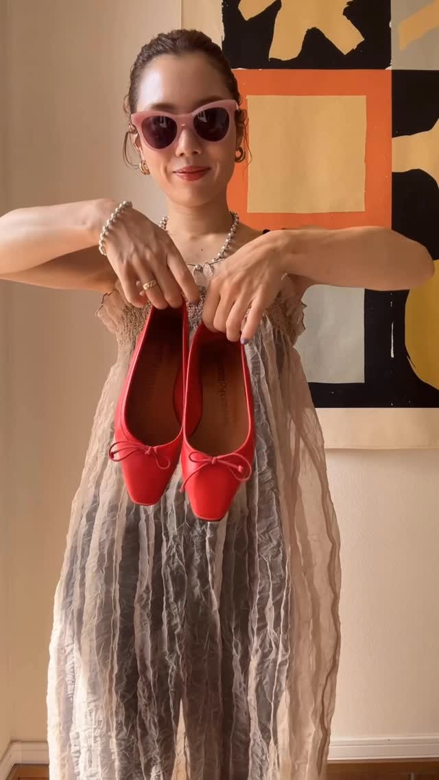 Instagram post by @hanaaa0114 for LEINWANDE. Caption reads: @leinwande_official....