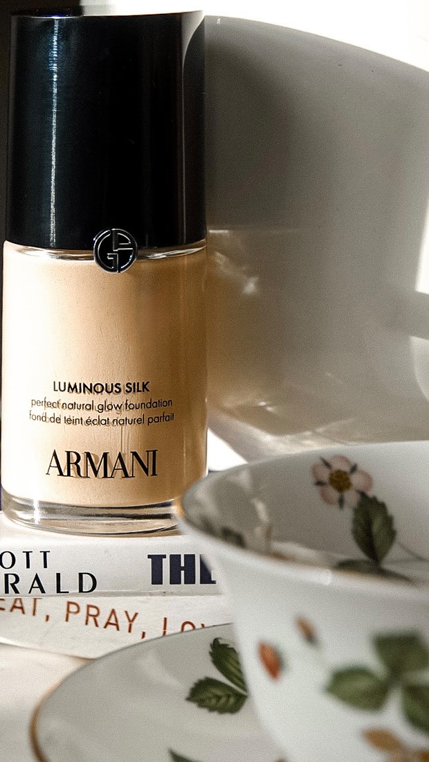 Instagram post by an influencer for Armani beauty. Caption reads: [...] evolution of the iconic @armanibeauty....