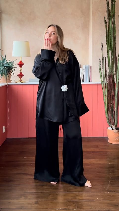 Instagram post by @annahoji for Lindex. Caption reads: #lindex
collaboration.