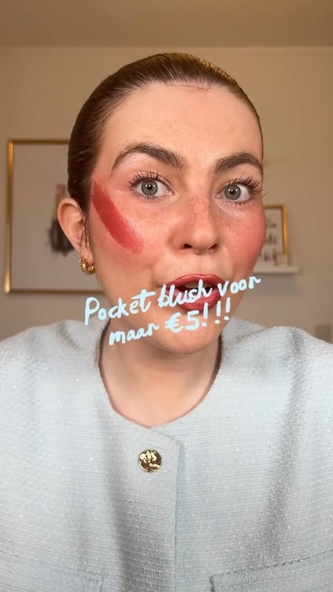 Instagram post by @mandymakeupbestie for Kruidvat. Caption reads: [...] de zweetsnor haha! 😂 ^gifted | @kruidvat....