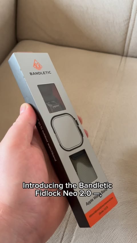 Instagram post by @georges__style for Bandletic. Caption reads: @bandletic_official Use my code:sikh  Shop [...].