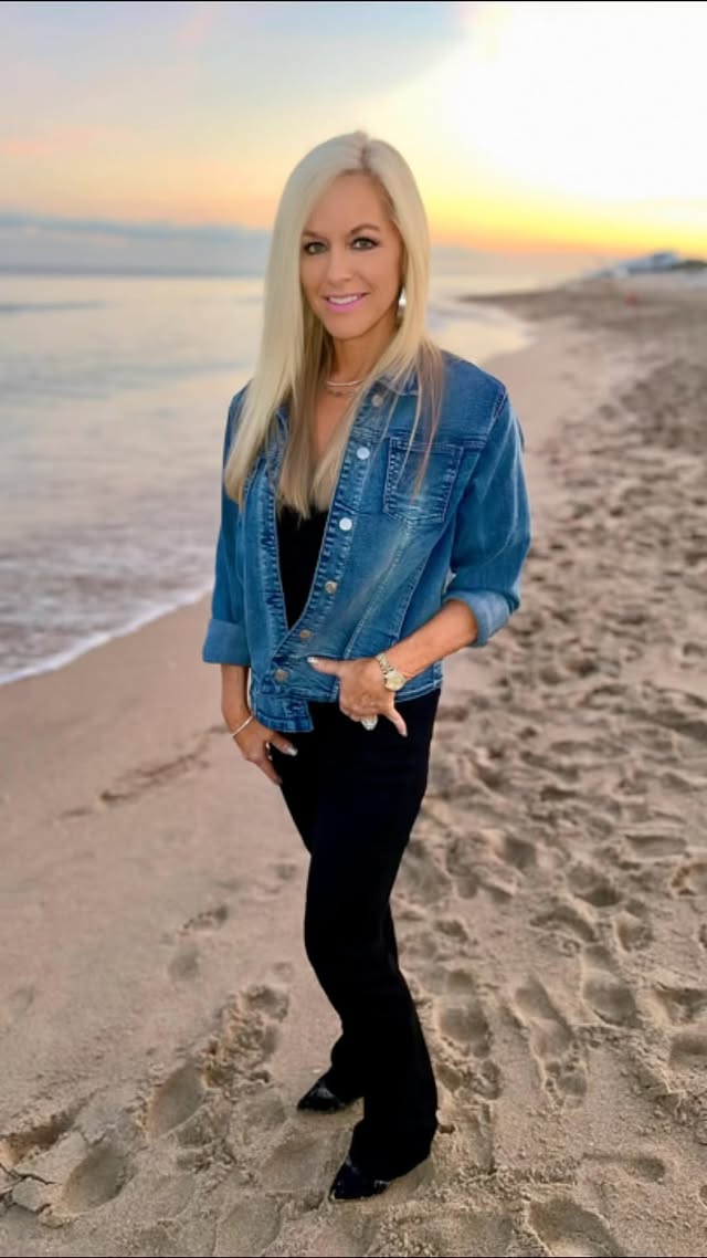 Instagram post by @agepluselegance for Ymi Jeans. Caption reads: The beach holds my heart… 🏝️🐚🩵 There’s just....