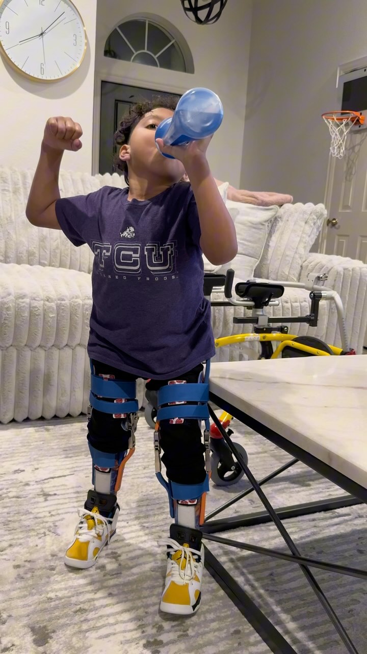 Instagram post by @bubba_cashman13 for Cirkul. Caption reads: Guys!
Hydration is key, and it’s always....