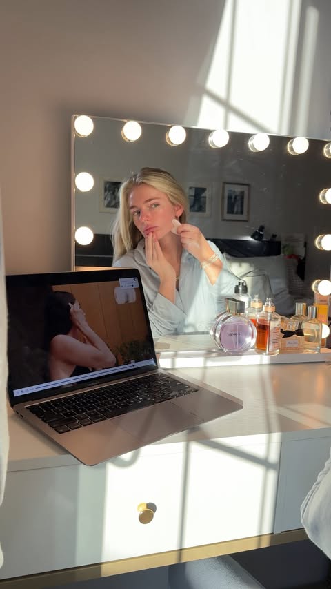 Instagram post by @bypresleemae for Alo Yoga. Caption reads: romanticizing my morning with @alowellnessclub 🤍....